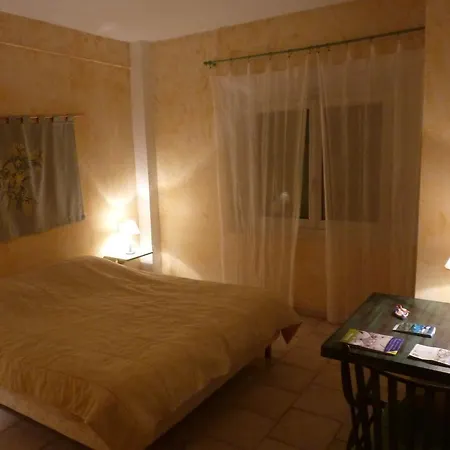 La Bergerie De Vaulongue Bed & Breakfast Saint-Raphael (Var)